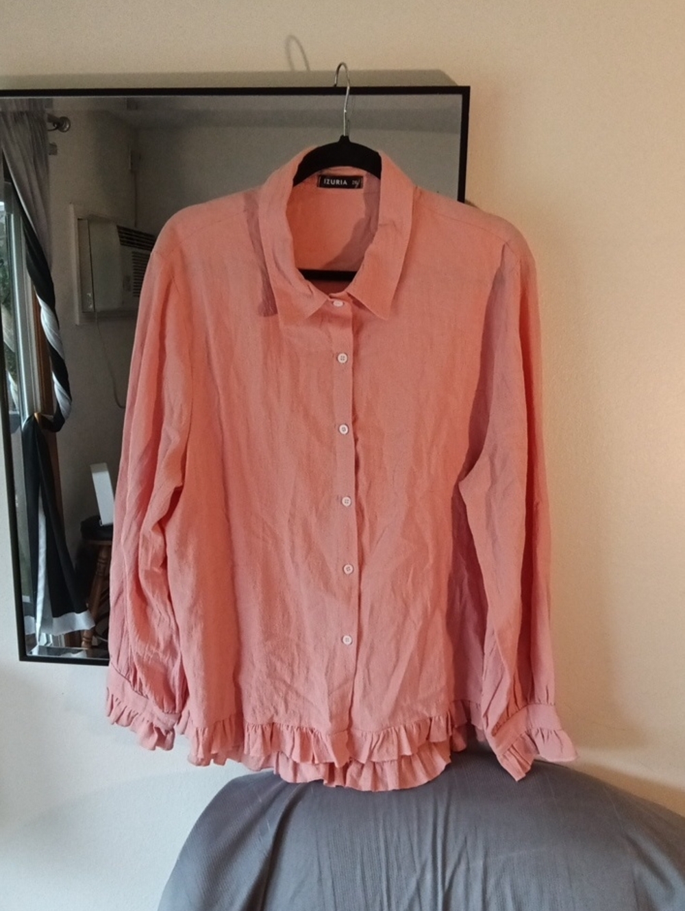Izuria 2XL Pink Ruffle Hem Button-Up Blouse